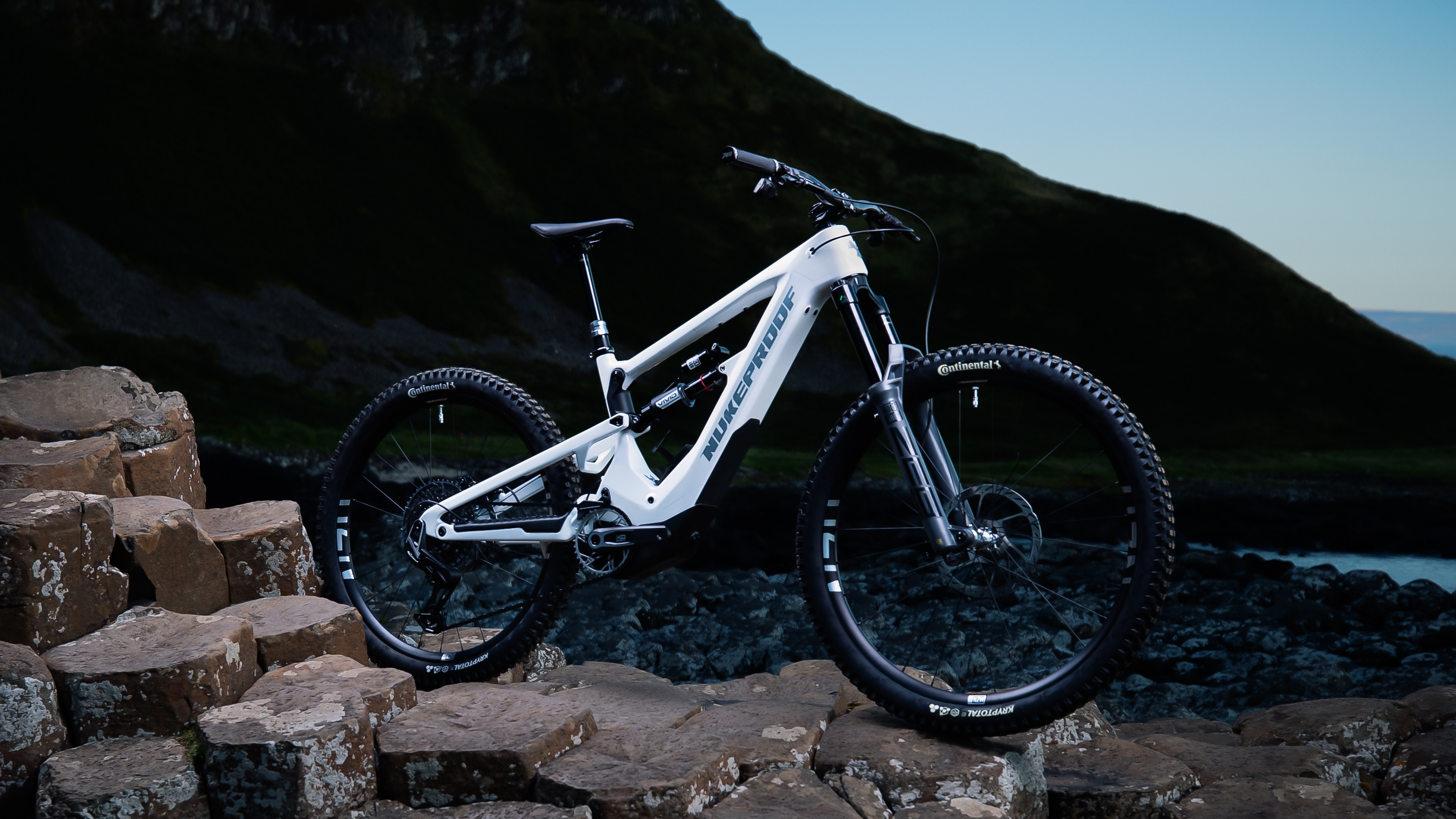 Nukeproof Megawatt Carbon eBike 20TwentyStore