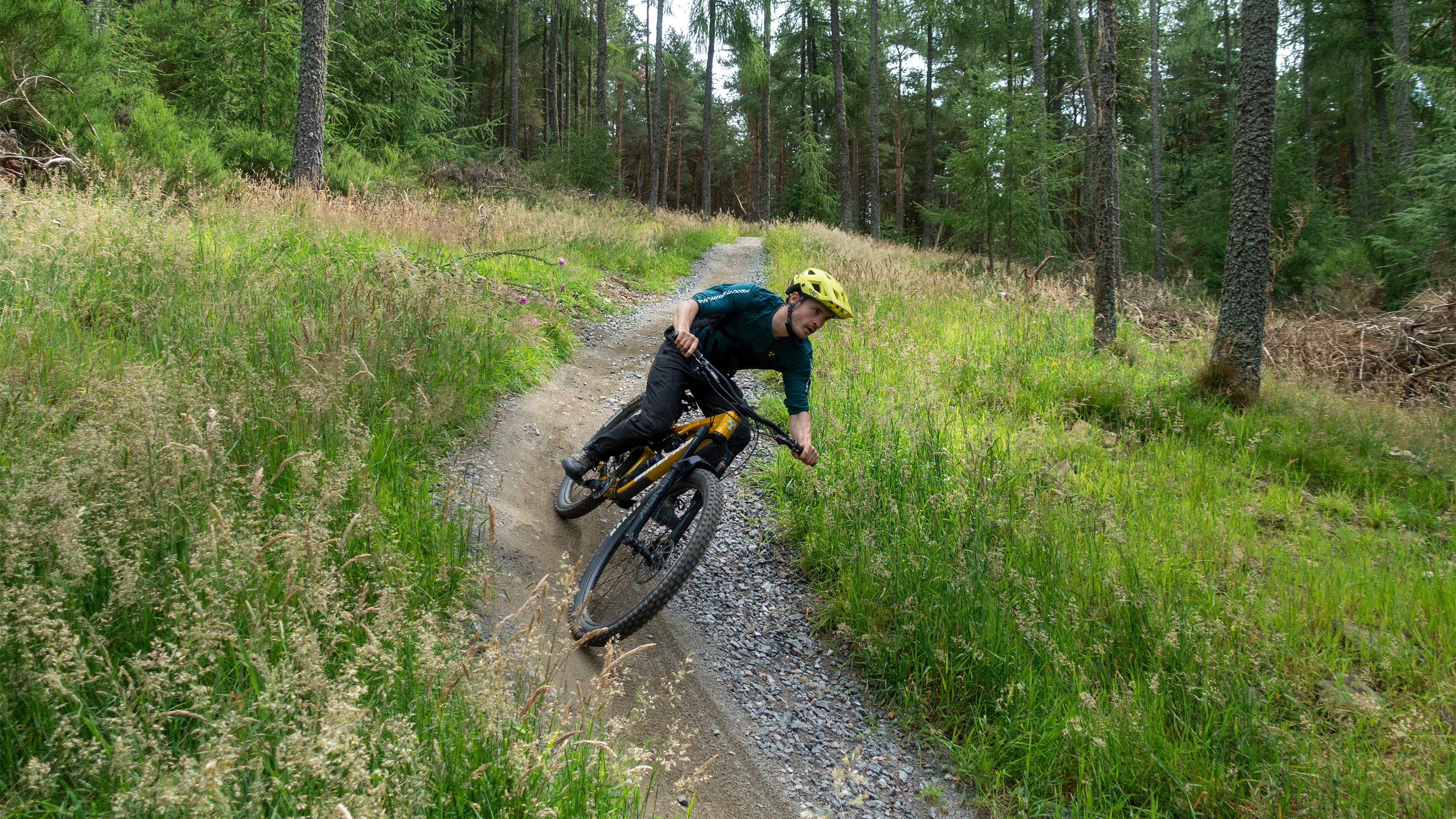 Robin on a Nukeproof Reactor at Tarland Trails Pittendereich