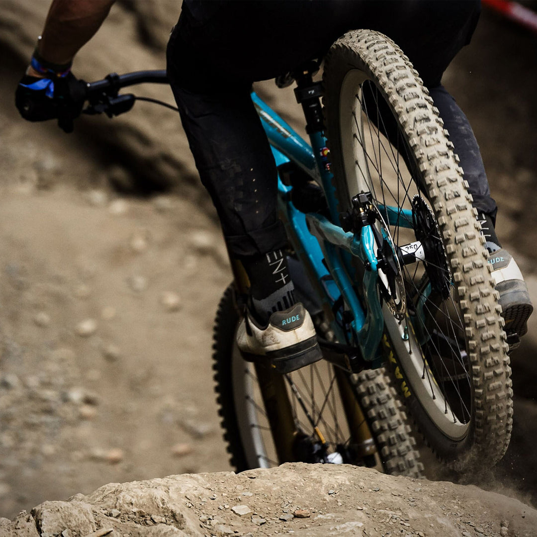 DT Swiss FR 571 Rim Silver on Richie Rudes Yeti SB160