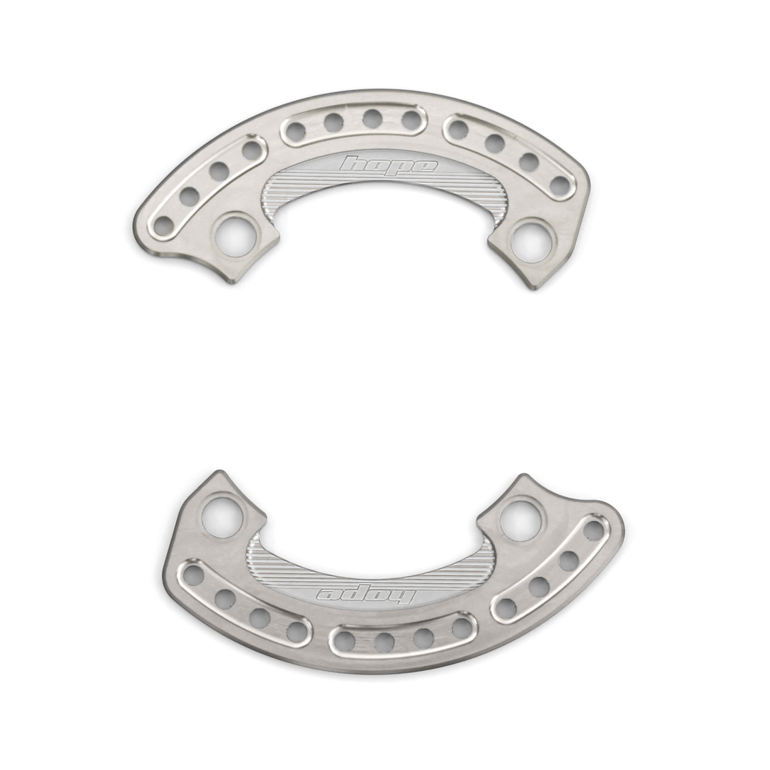 Hope Bash Guards Pair Silver