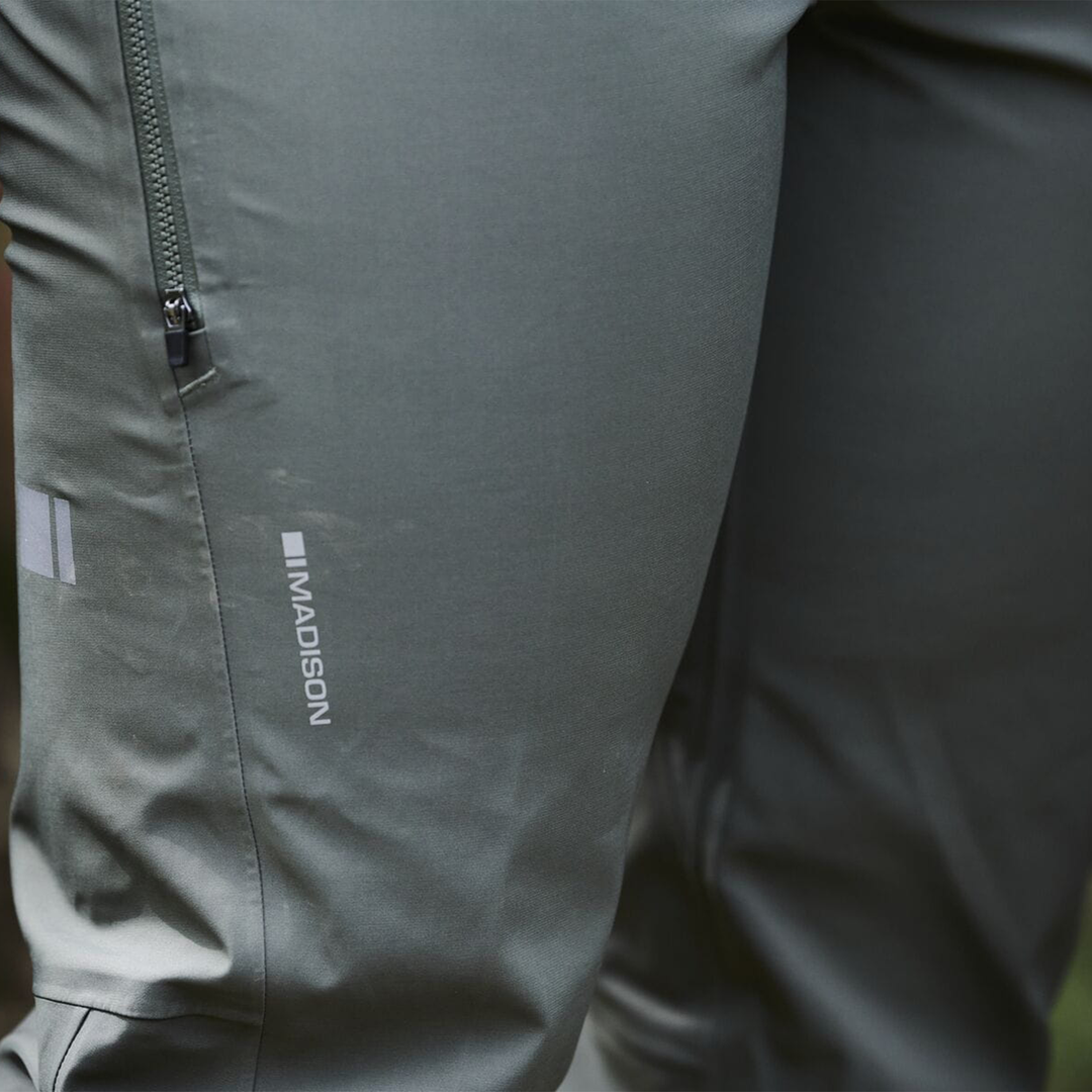 Madison DTE 3-Layer Waterproof Mountain Bike Bib Trousers Knee