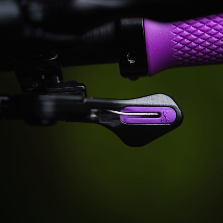 OneUp Dropper Post Remote Lever V3 Cable Port