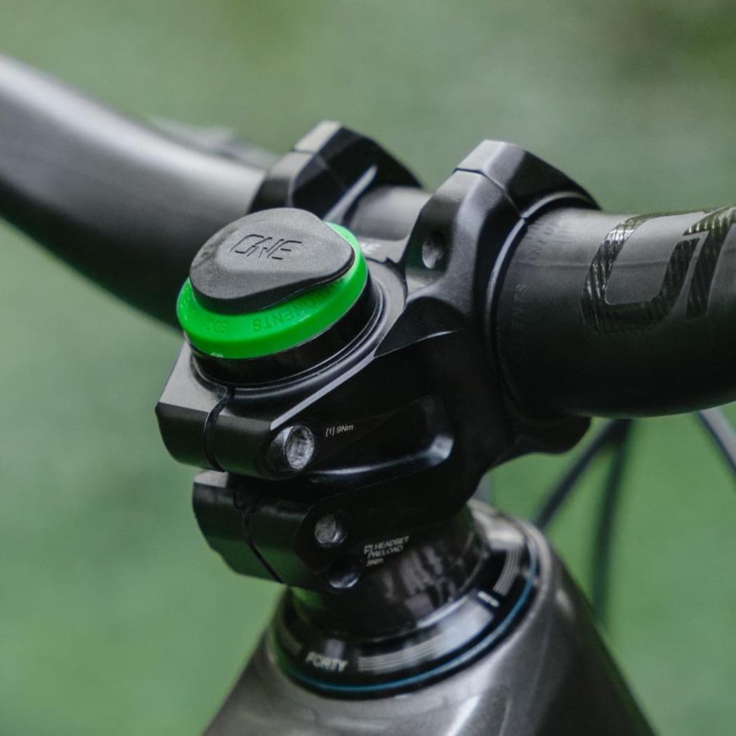 OneUp Components EDC Lite Multitool Green Installed