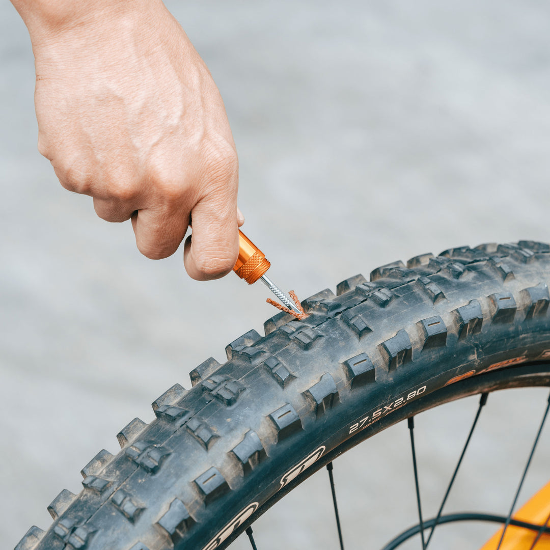Granite Suture Tyre Plug Action