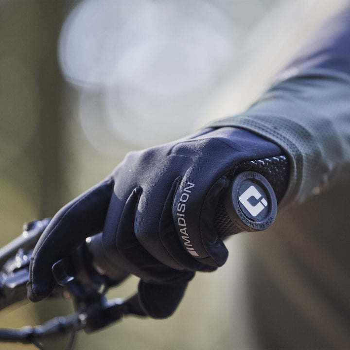 DTE 4 Season DWR Gloves