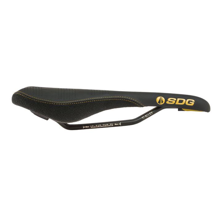 Radar Cro-Mo Saddle